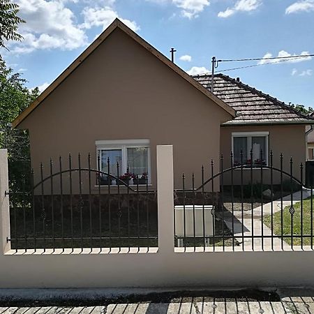 Vivien Apartman Fonyód Dış mekan fotoğraf